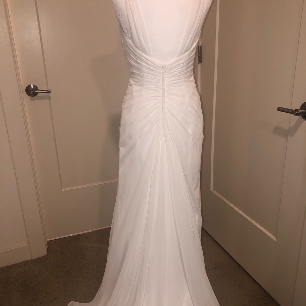 WEDDING DRESS - Picture 7 of 9